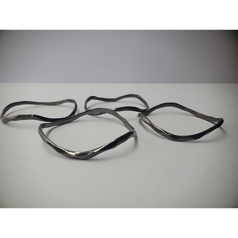 Vintage Bracelet Bangle Hammered Curvy Lot of 4 Bronze Tone Jewelry Costume - Picture 8 of 10